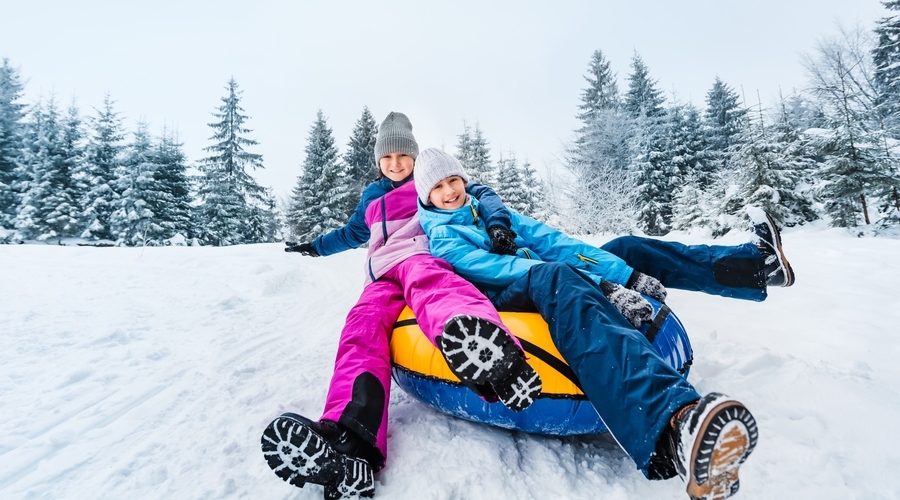 Snow Tubing in kashmir Winter in kashmir, winter activities in kashmir