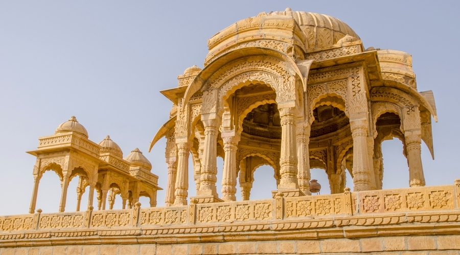  best weekend group tours from Delhi